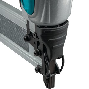 Makita Pneumatická hřebíkovačka 15-50mm užší ústí