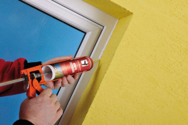 Akryl exterier šedý 310ml